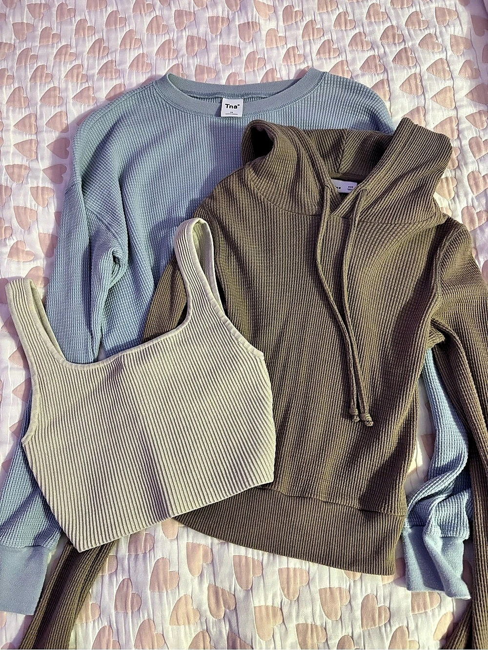 Aritzia Bundle of 3 Tops